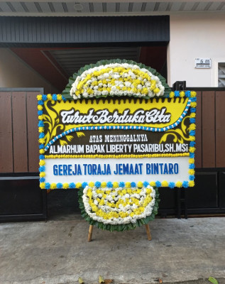 Papan Bunga Duka di Pedurungan Kidul