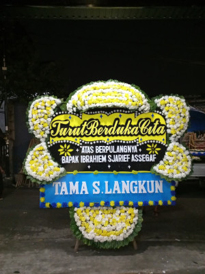 Papan Bunga Duka di Pedurungan Kidul